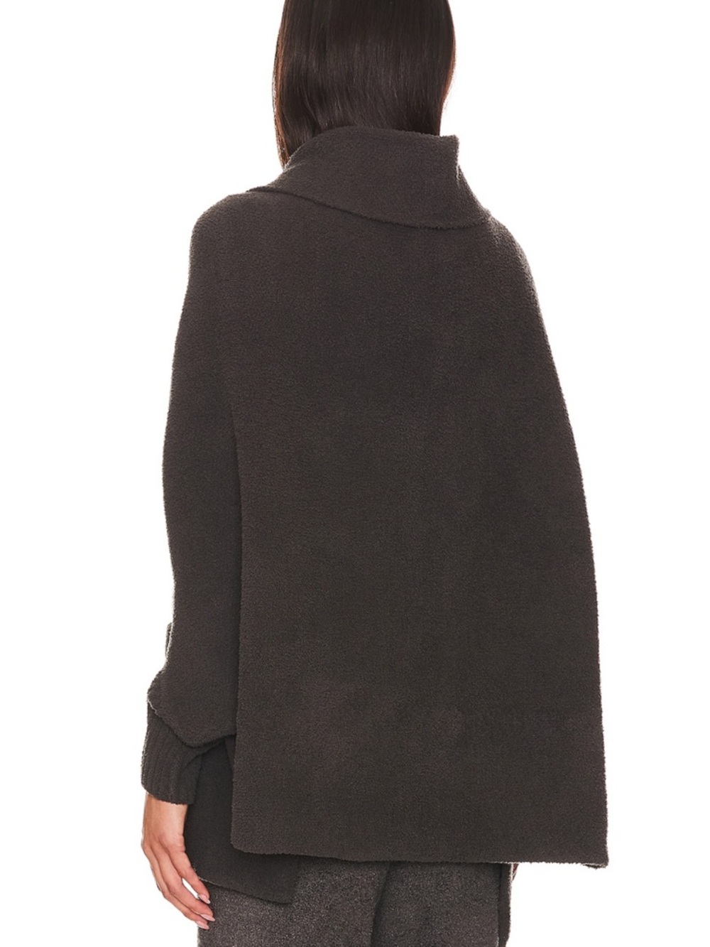 Barefoot Dreams Cozy blanket wrap - color: carbon - Picture 3 of 4
